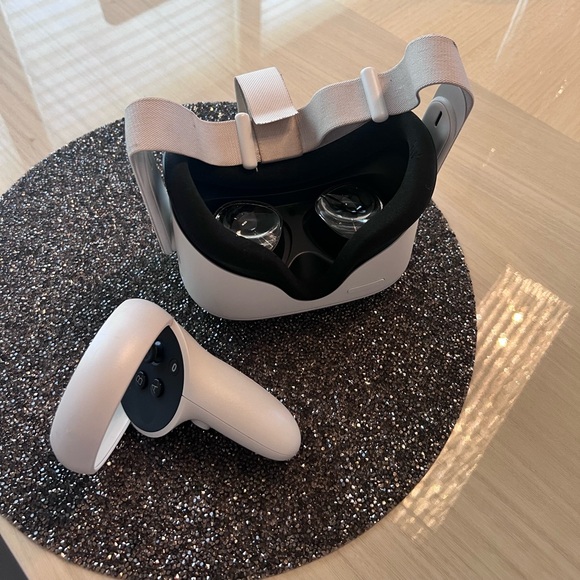 Meta Quest oculus 2 - Picture 3 of 6